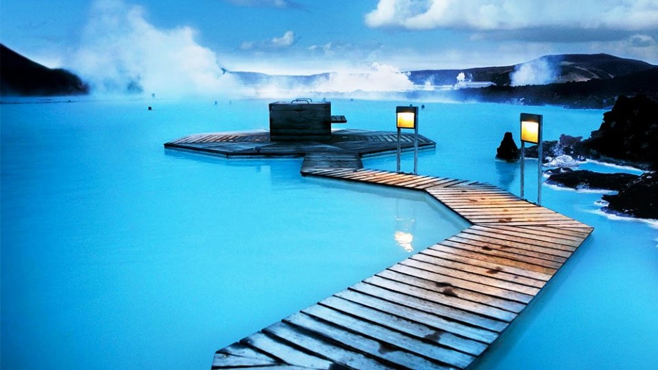 Image from http://www.airpano.com/360Degree-VirtualTour.php?3D=Iceland-Blue-Lagoon